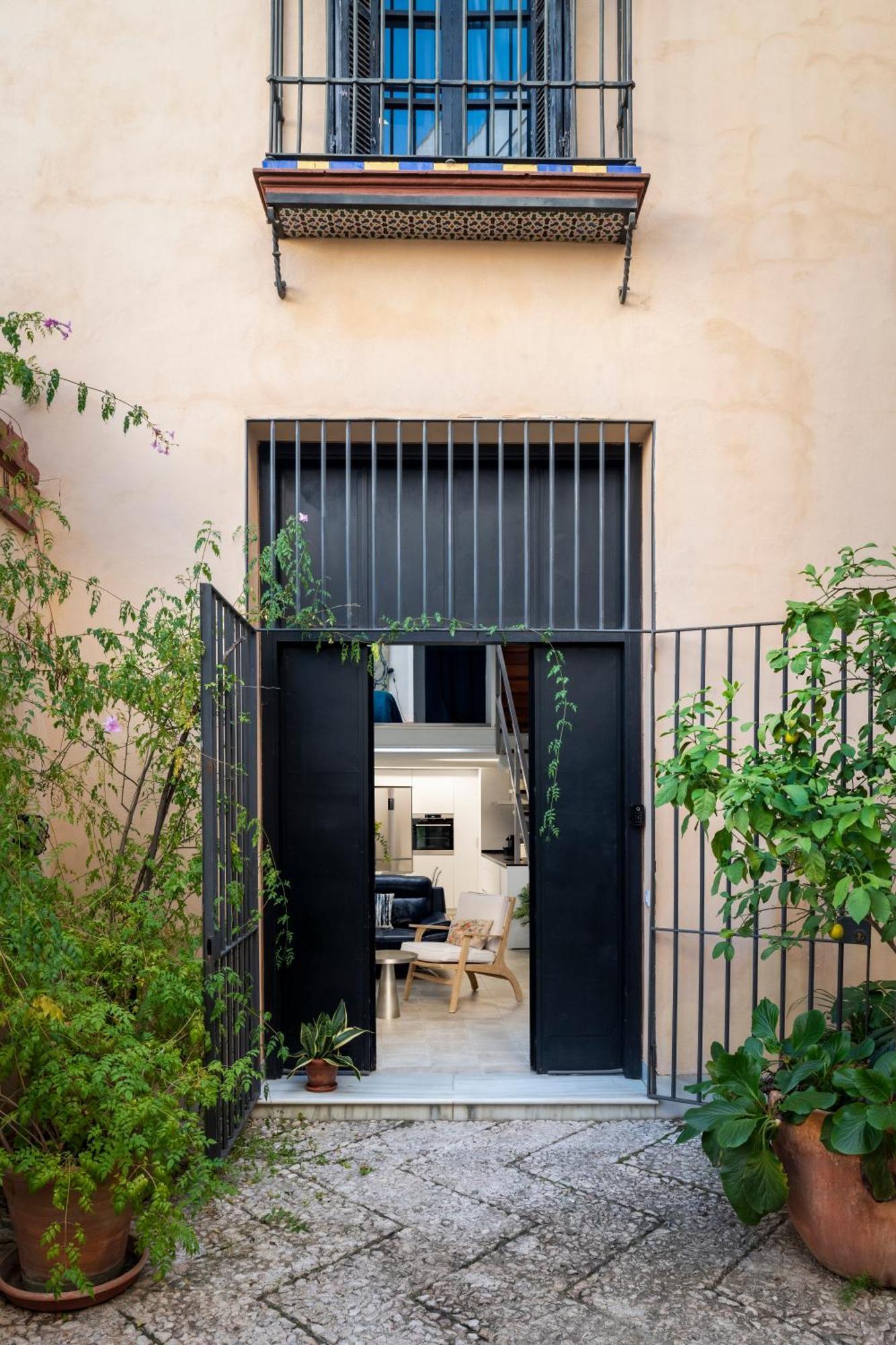 Apartamento Misterhost Conde De Torrejon Sevilla Exterior foto